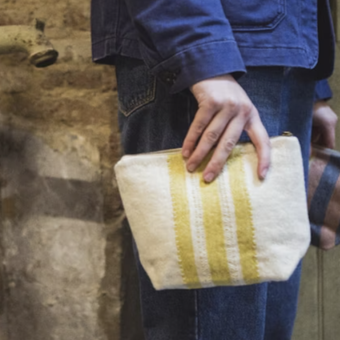 Linen Libeco pouch